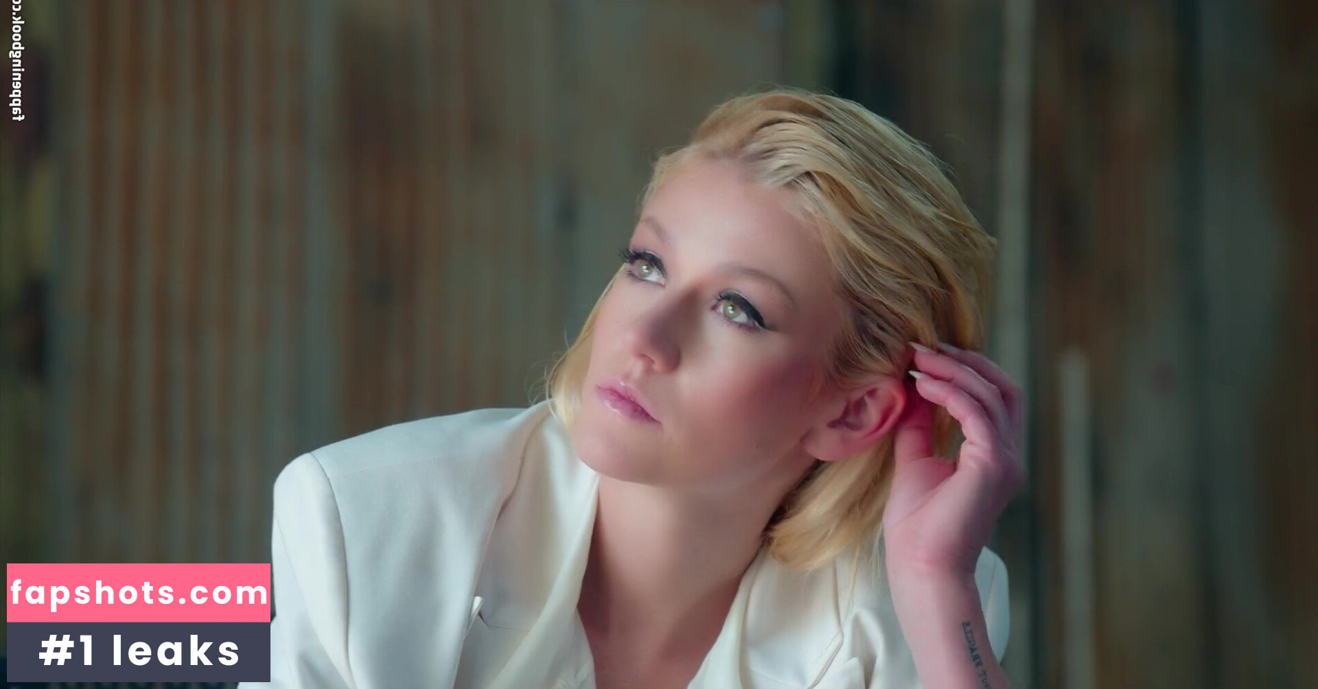 Katherine McNamara gallery photo #265