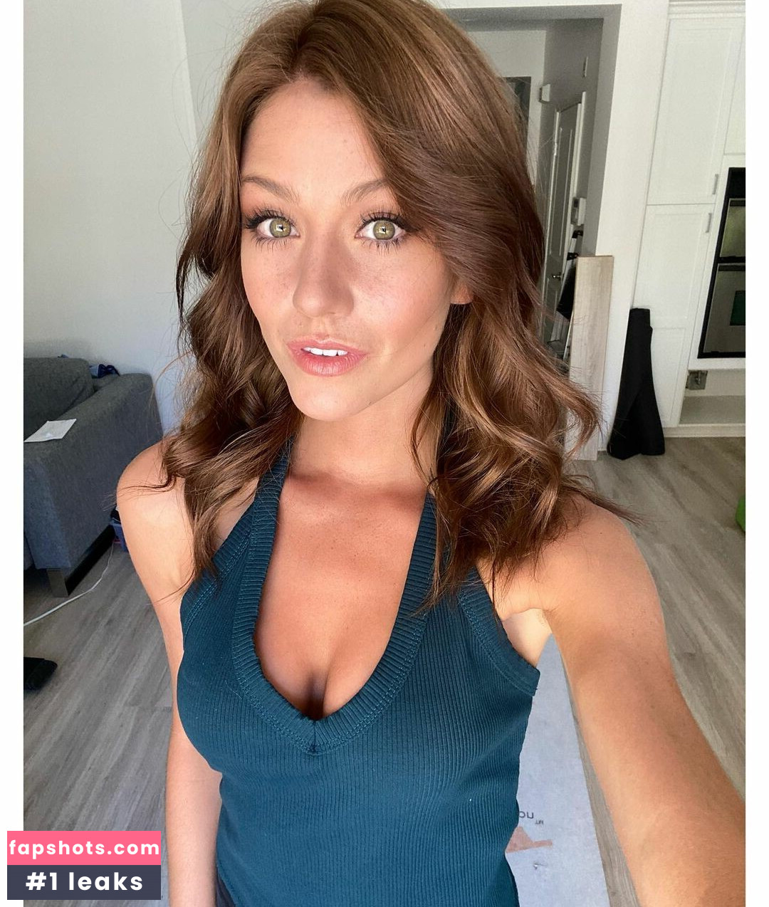 Katherine McNamara gallery photo #339