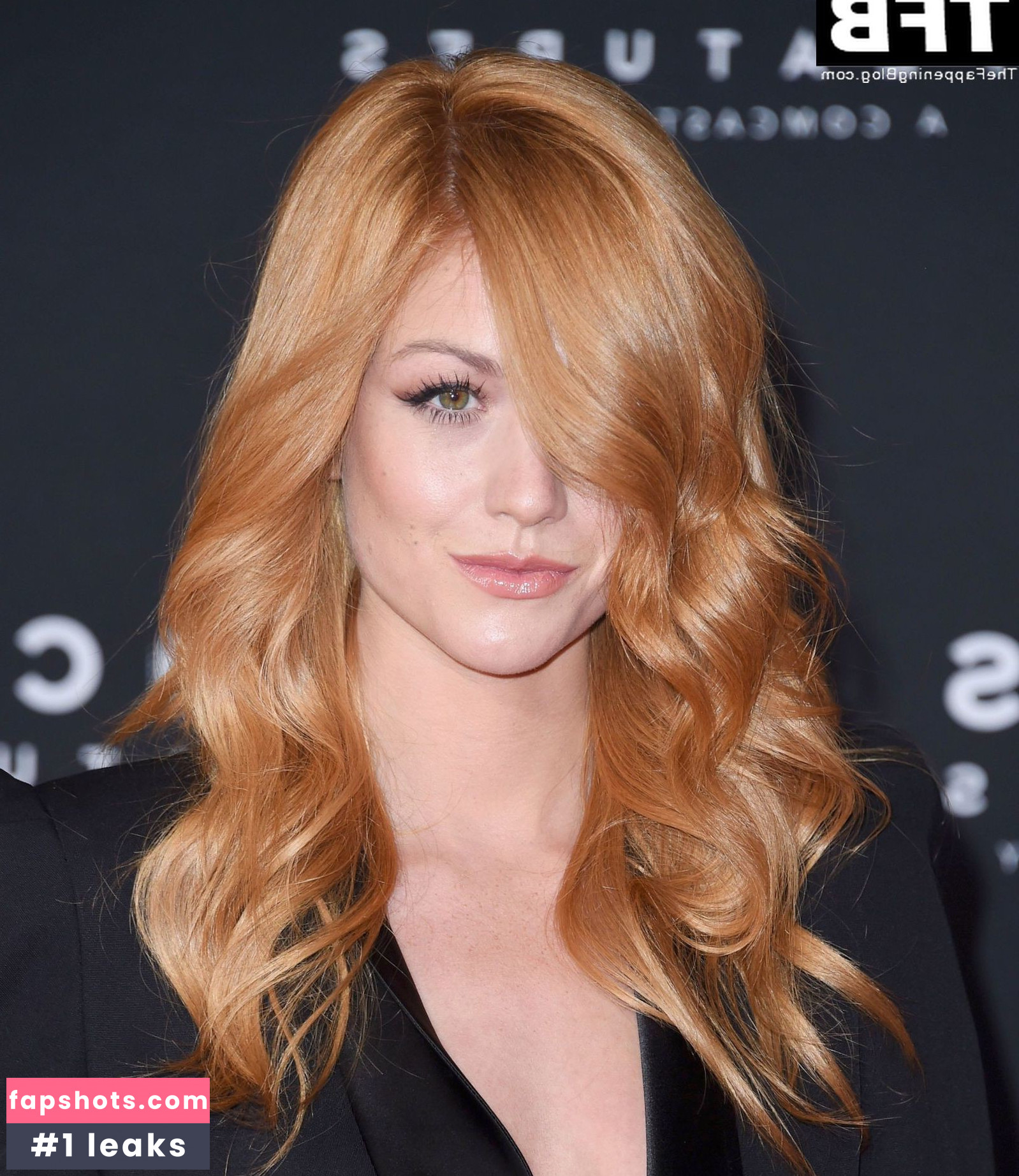 Katherine McNamara gallery photo #446