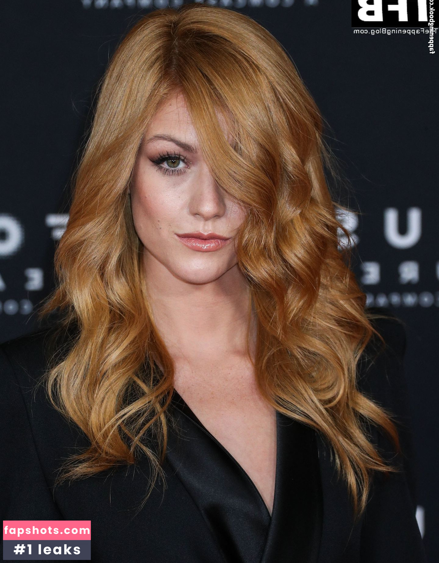 Katherine McNamara gallery photo #466