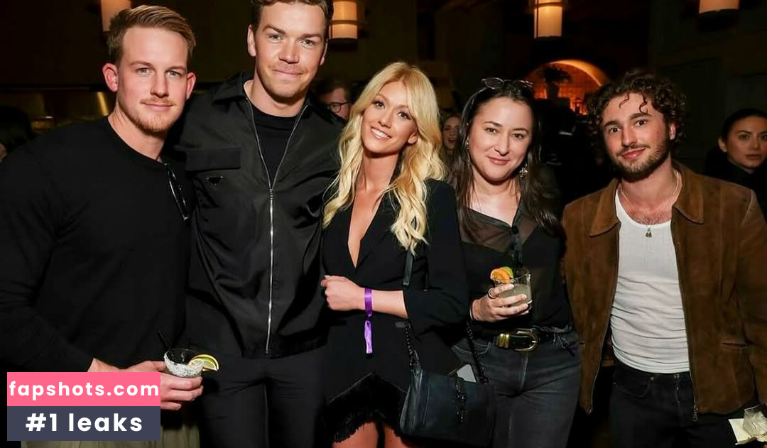 Katherine McNamara gallery photo #10