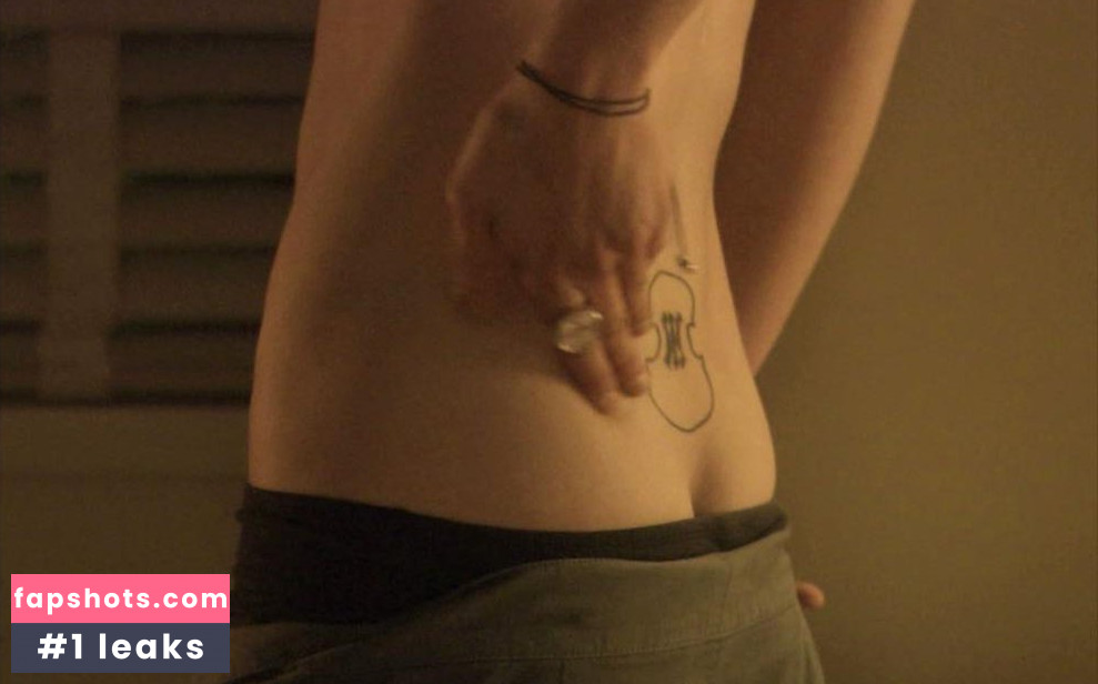 Katherine Moennig gallery photo #14