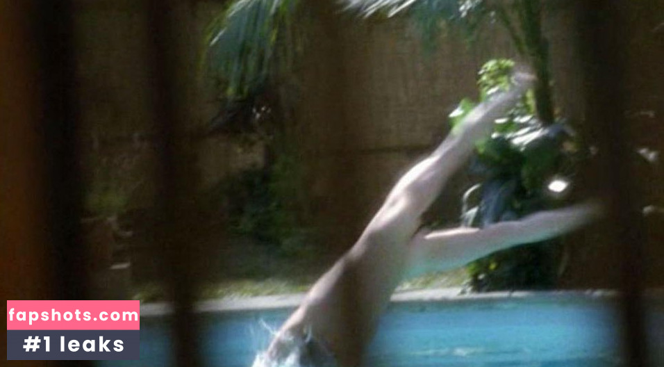 Katherine Moennig gallery photo #10