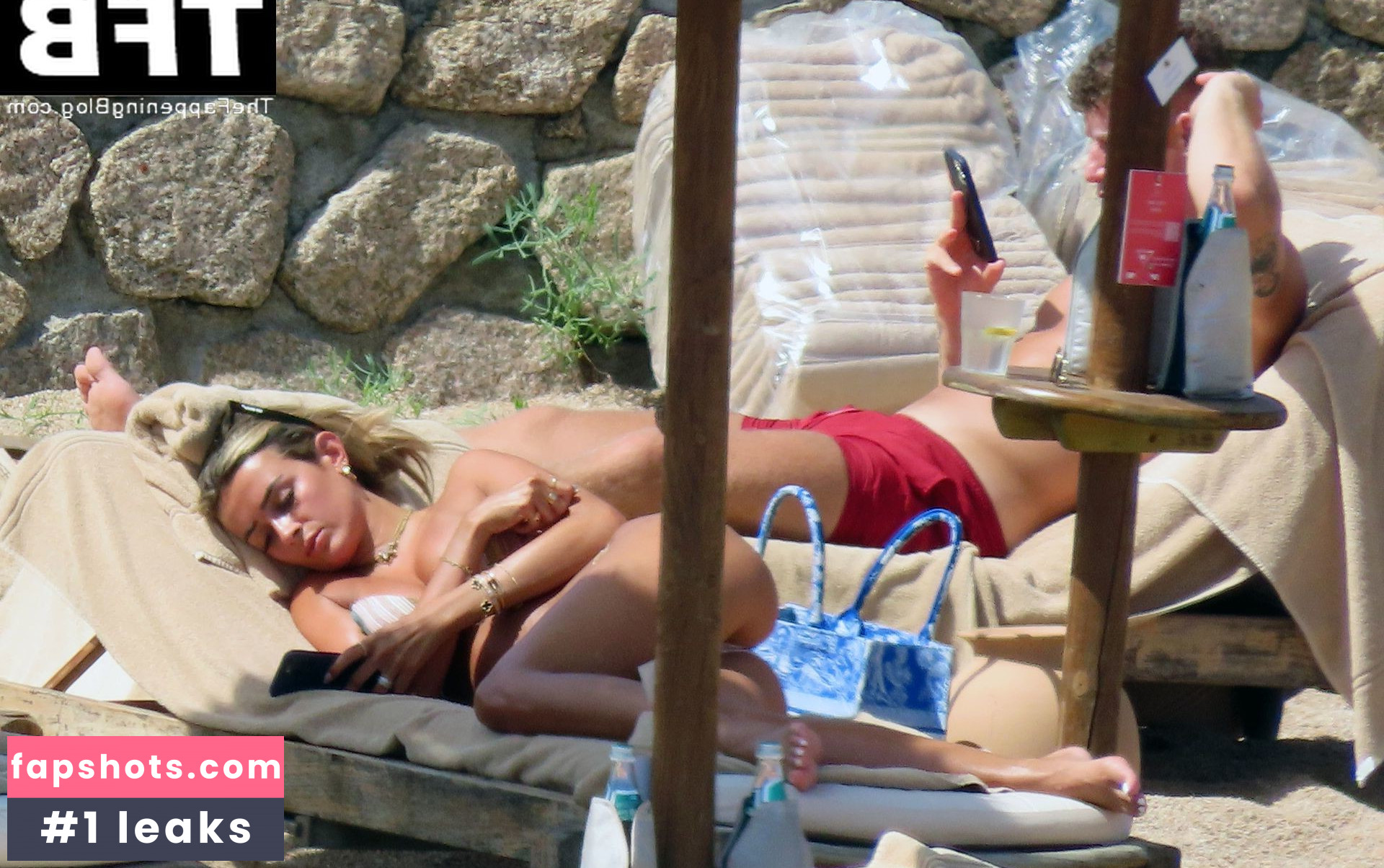 Katherine Pilkington gallery photo #30