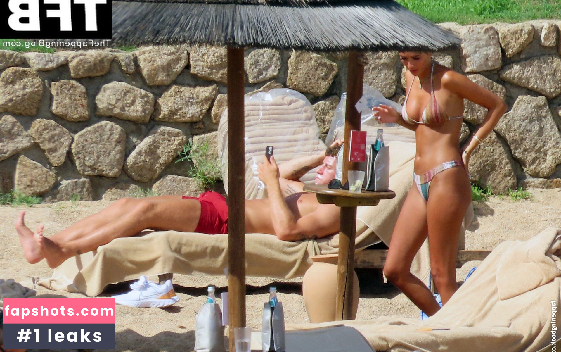 Katherine Pilkington gallery photo #42