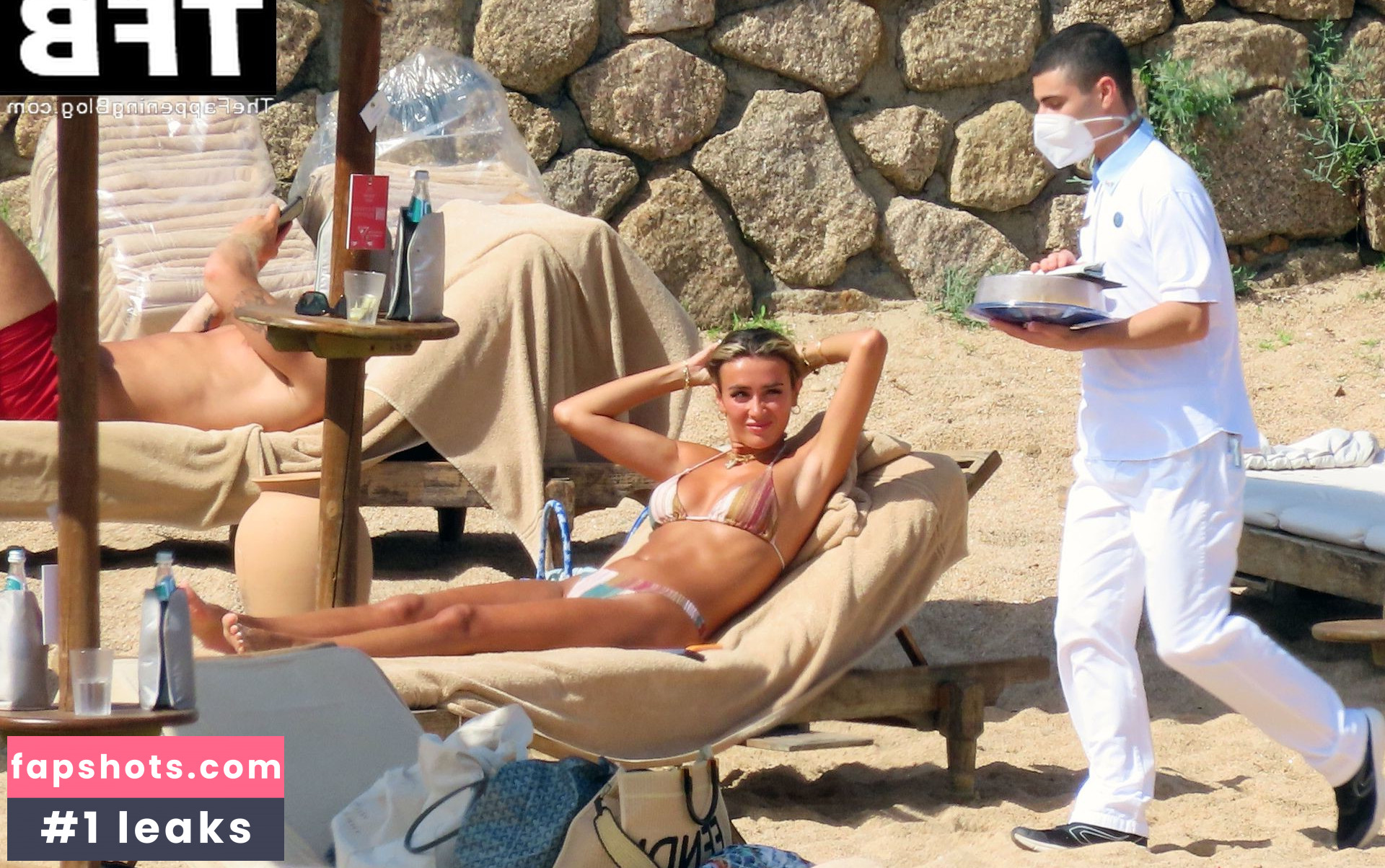 Katherine Pilkington gallery photo #43