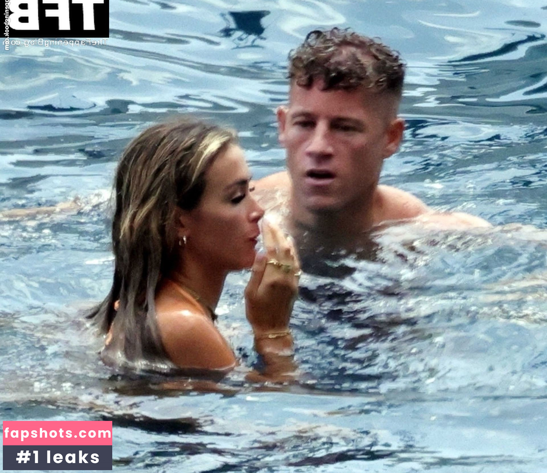 Katherine Pilkington gallery photo #86