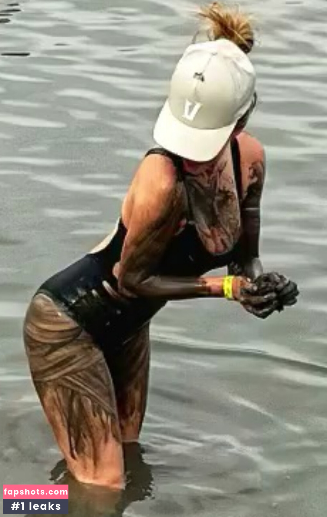 Katheryn Winnick gallery photo #207