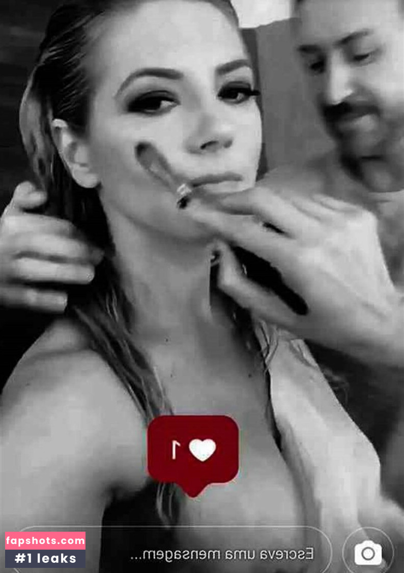 Katheryn Winnick gallery photo #274