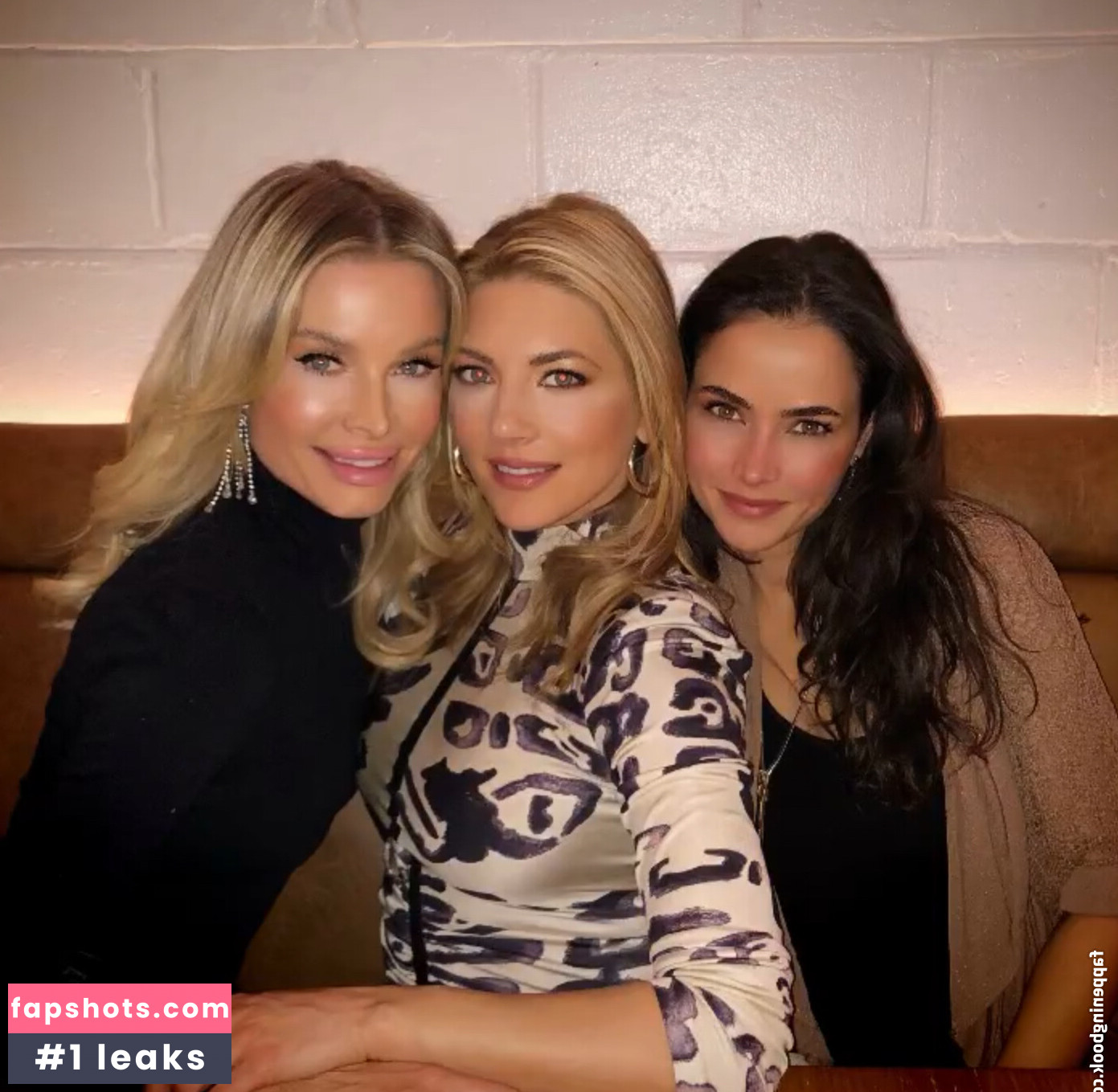 Katheryn Winnick gallery photo #315