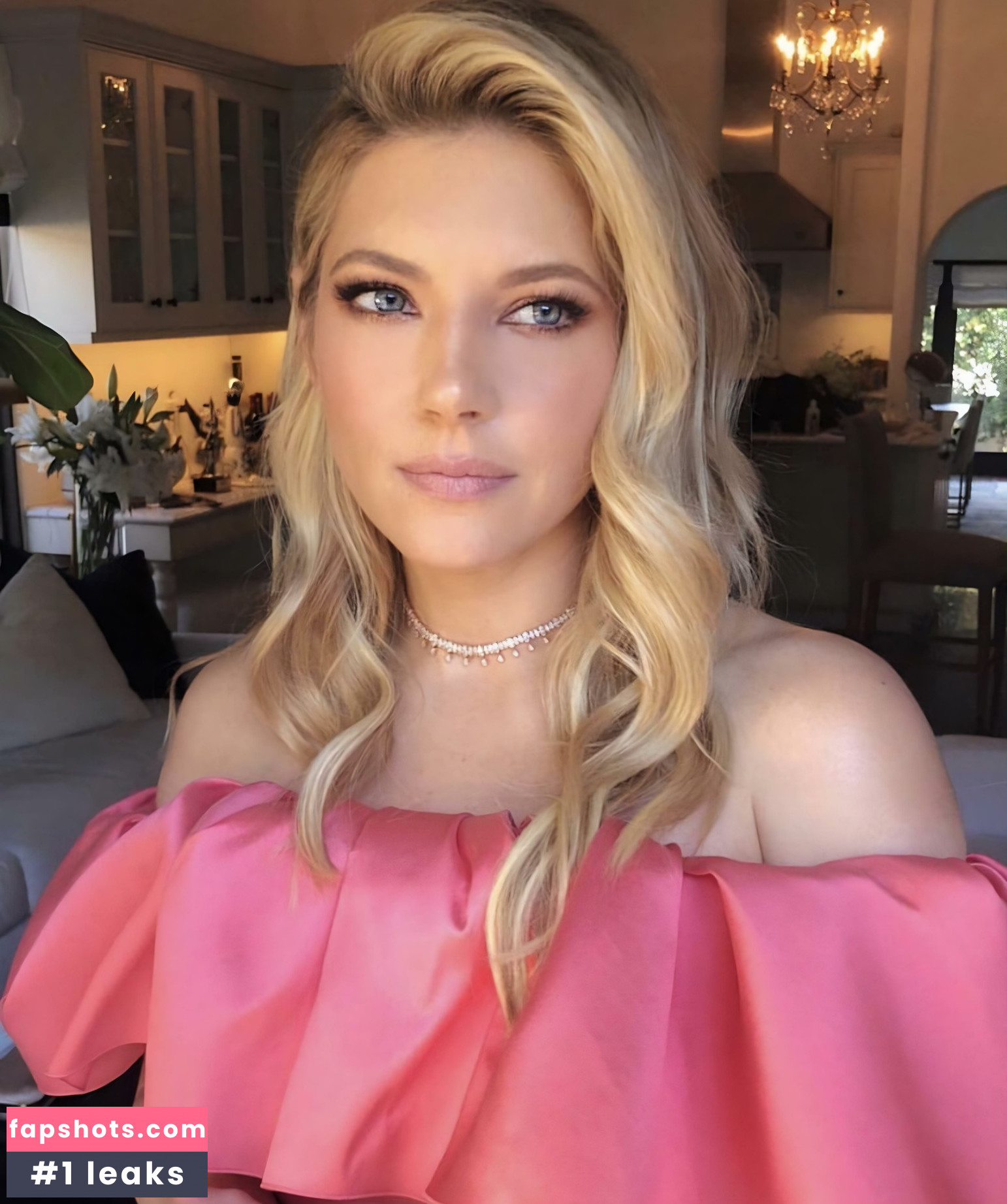 Katheryn Winnick gallery photo #382