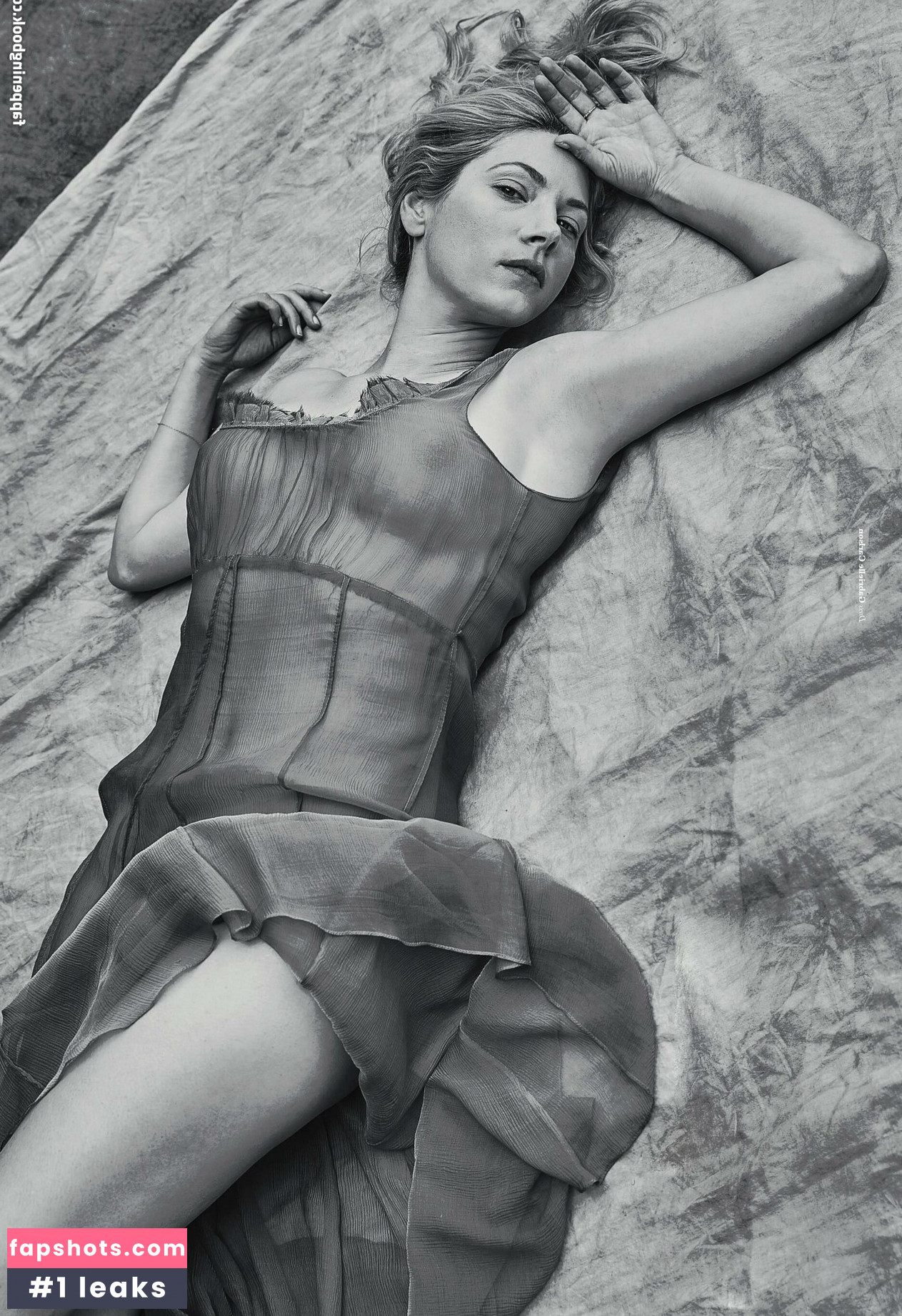 Katheryn Winnick gallery photo #395