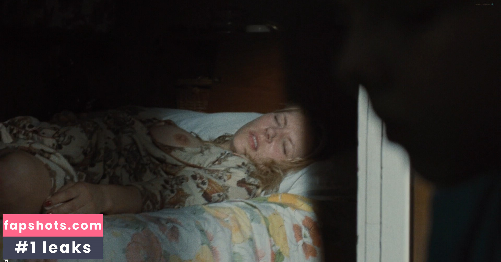 Katheryn Winnick gallery photo #410