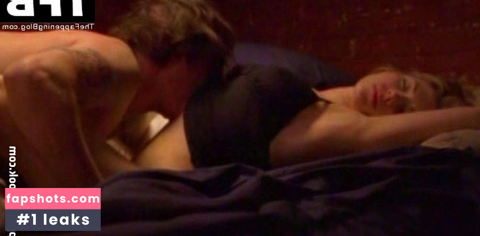 Katheryn Winnick gallery photo #454