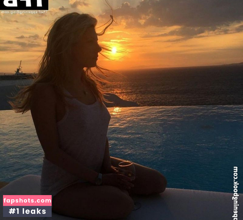 Katheryn Winnick gallery photo #466