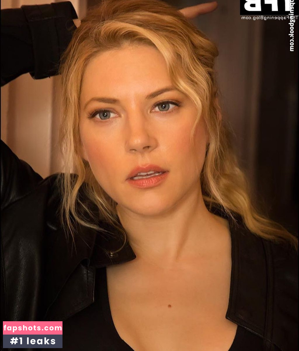 Katheryn Winnick gallery photo #493