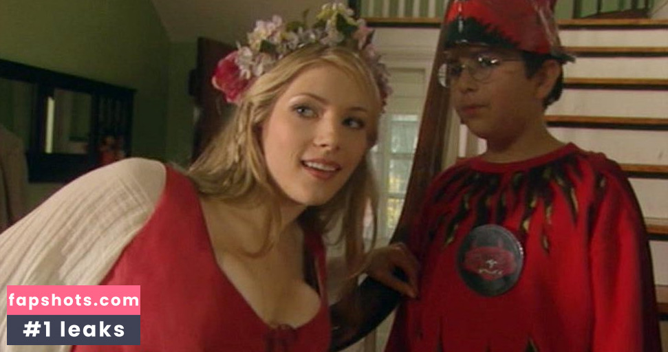 Katheryn Winnick gallery photo #548