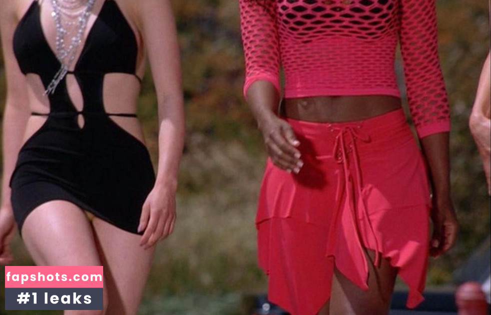 Katheryn Winnick gallery photo #561