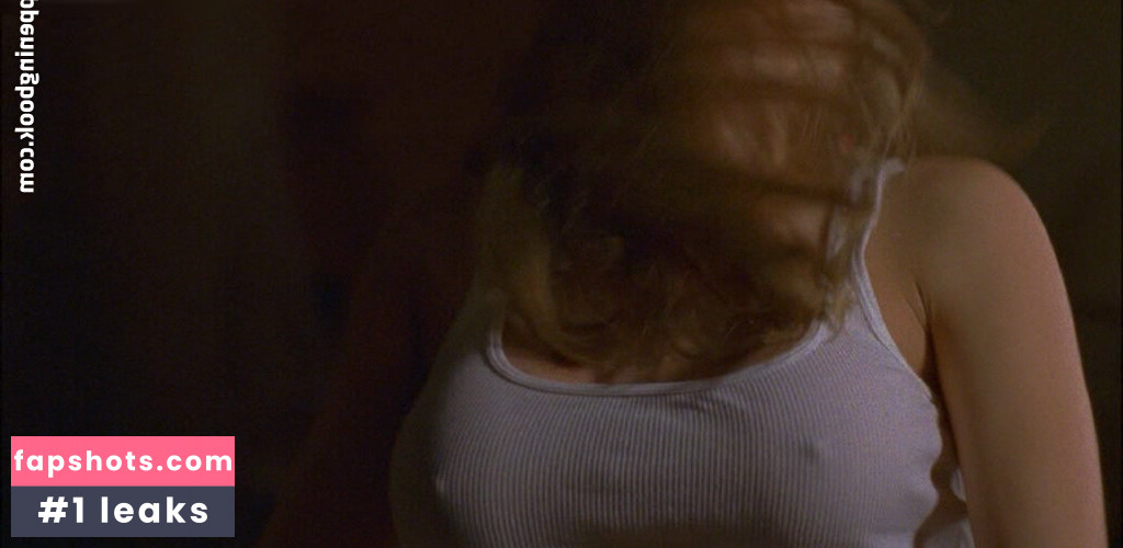 Katheryn Winnick gallery photo #78