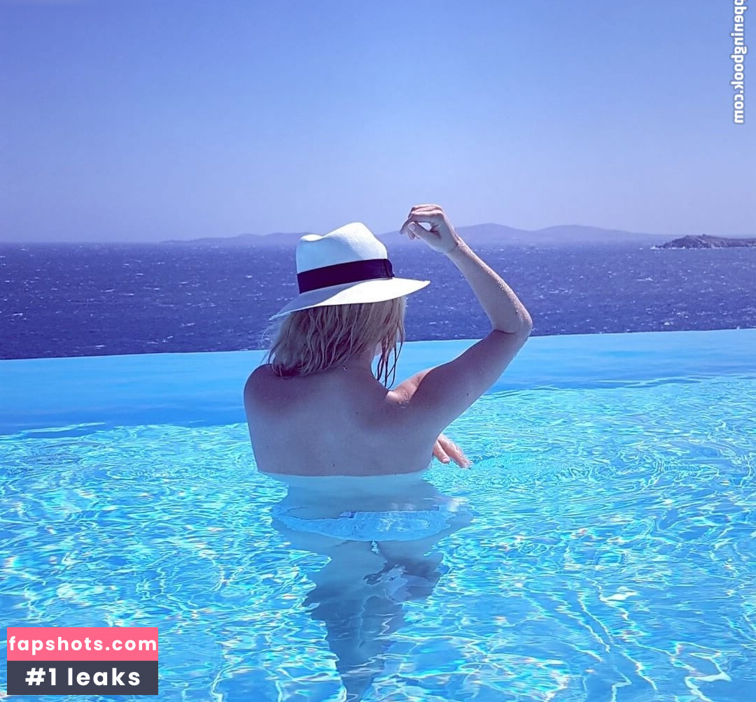 Katheryn Winnick gallery photo #90