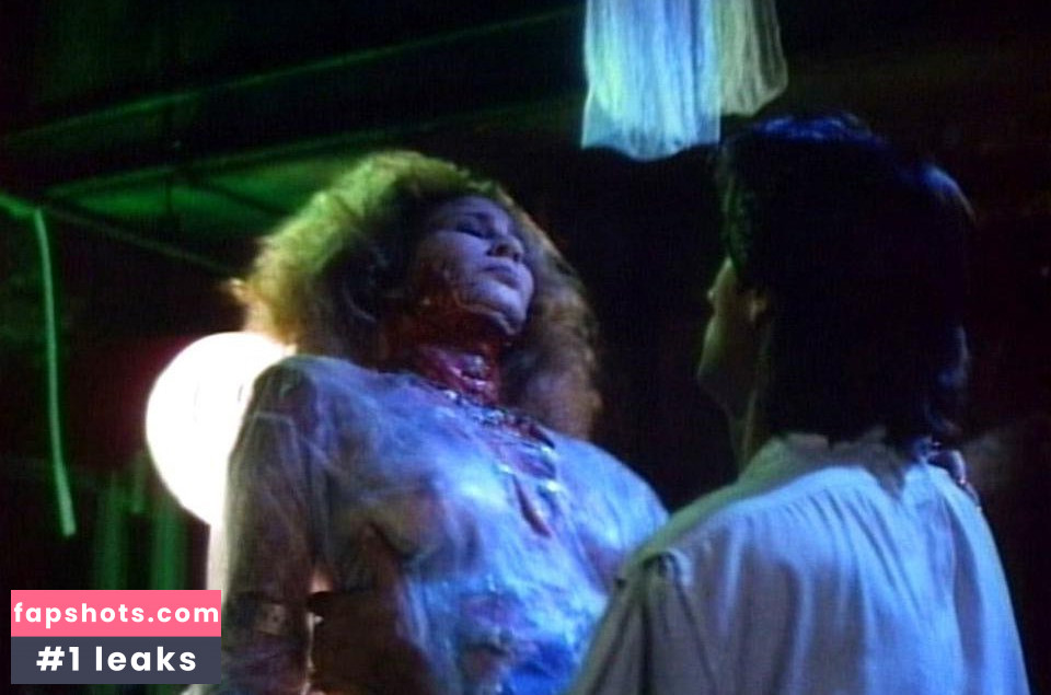 Kathleen Kinmont Nahé úniky fotek pouze od fanoušků #85 - Fapshots