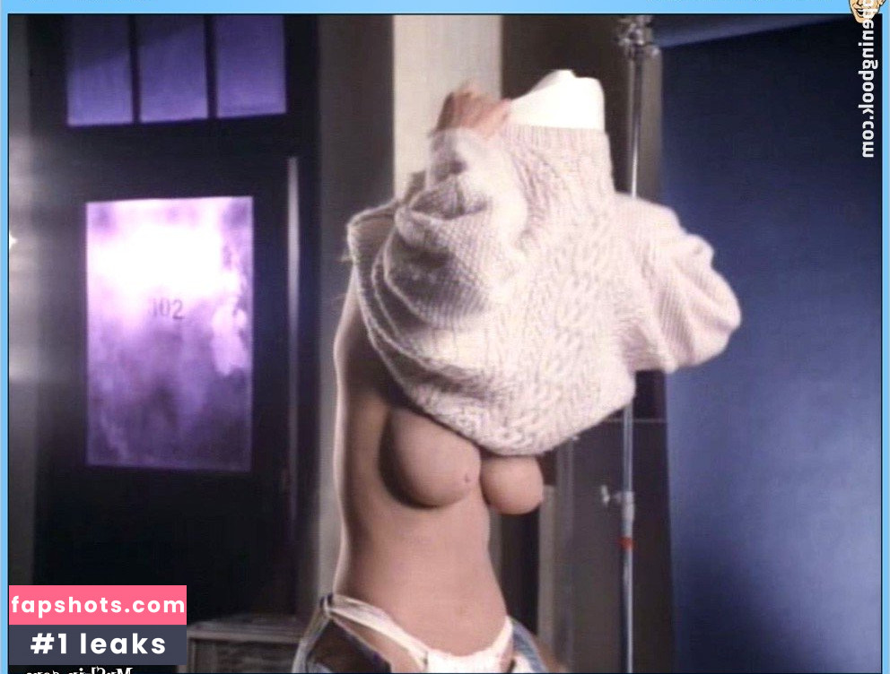 Kathleen Kinmont Nahé úniky fotek pouze od fanoušků #89 - Fapshots