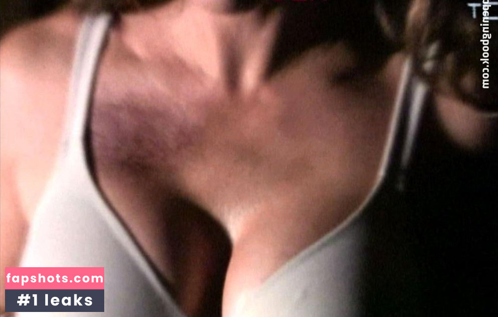 Kathleen Robertson Nude Leaks OnlyFans Photos #101 - LeakJerk