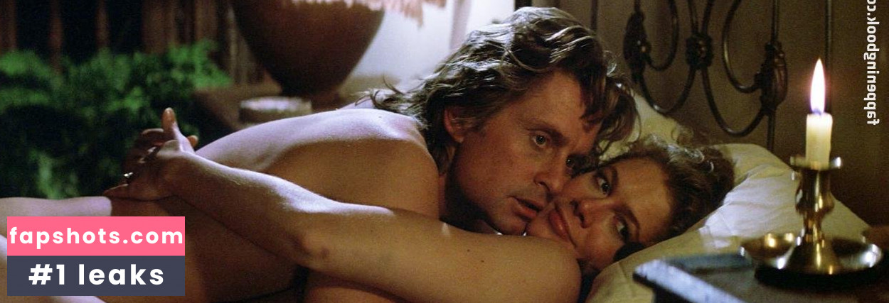 Kathleen Turner nude babe gallery