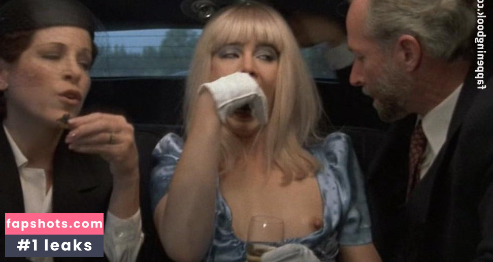 Kathleen Turner gallery photo #39