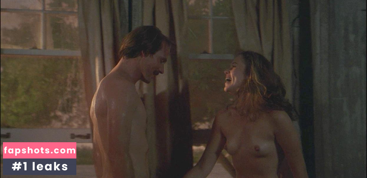 Kathleen Turner gallery photo #42