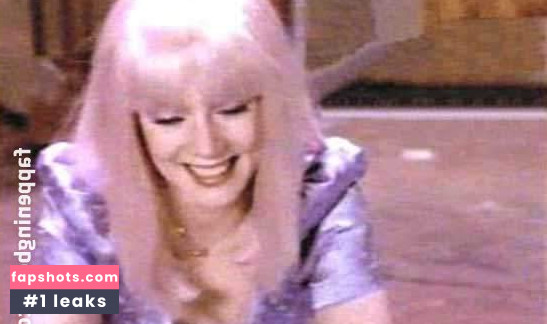 Kathleen Turner gallery photo #67