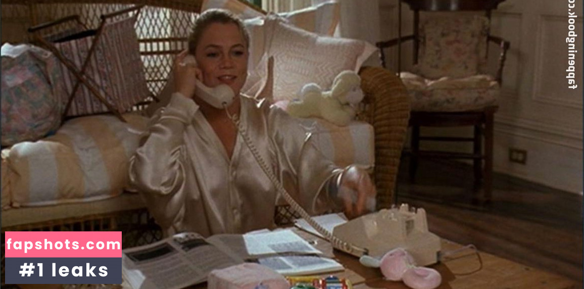 Kathleen Turner gallery photo #9