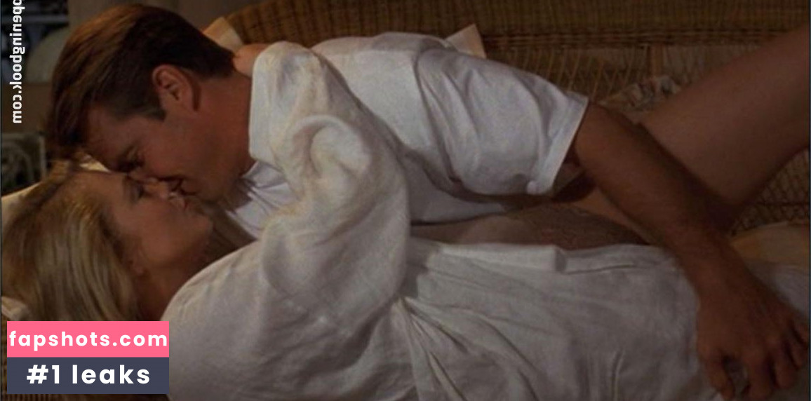 Kathleen Turner gallery photo #10