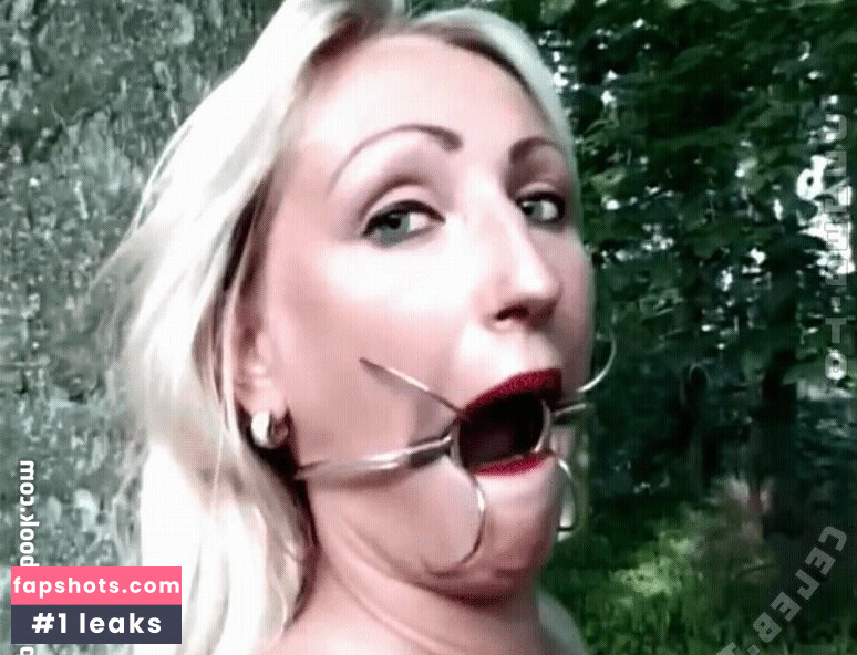 Kathleen White gallery photo #43