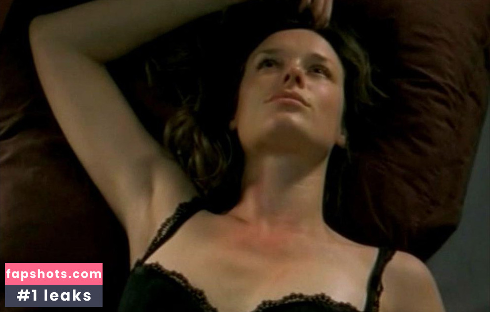 Kathrin Kühnel gallery photo #16