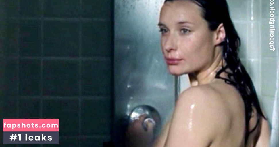 Kathrin Kühnel gallery photo #10