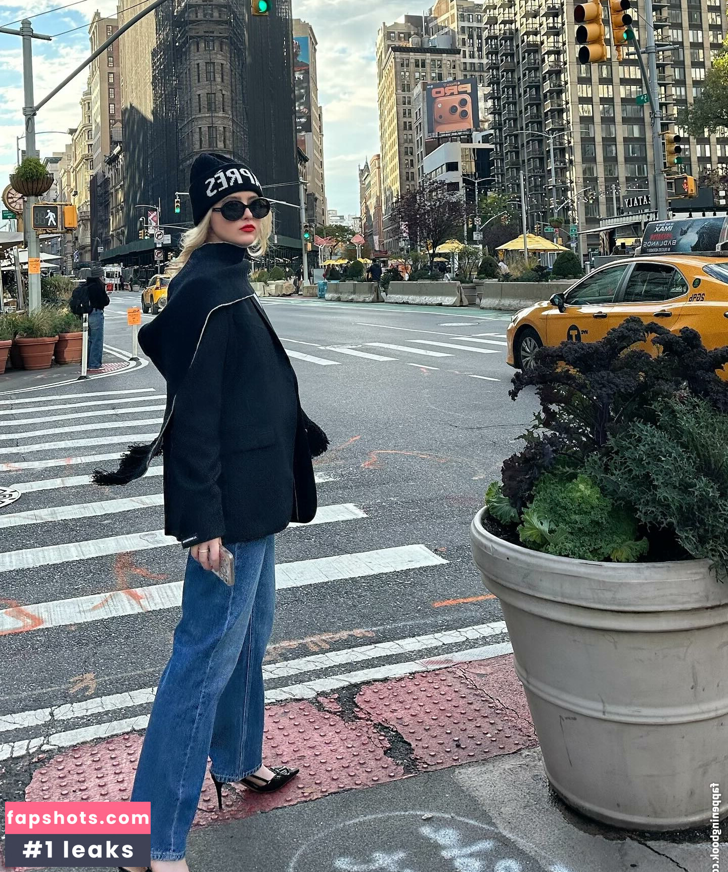 Kathryn Newton gallery photo #5