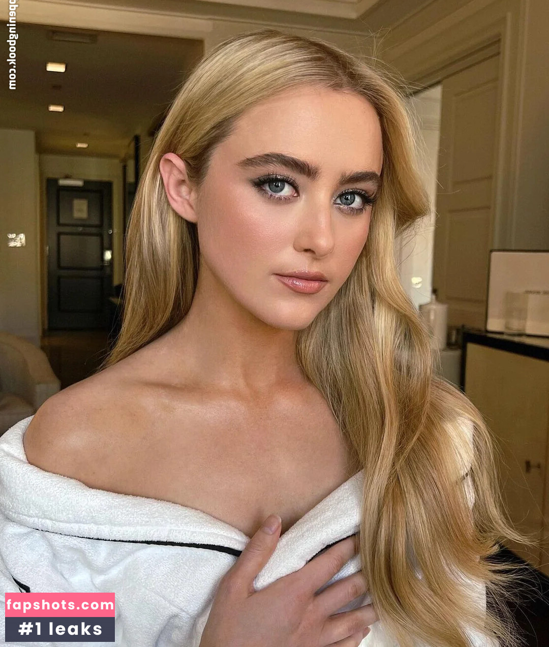 Kathryn Newton gallery photo #86