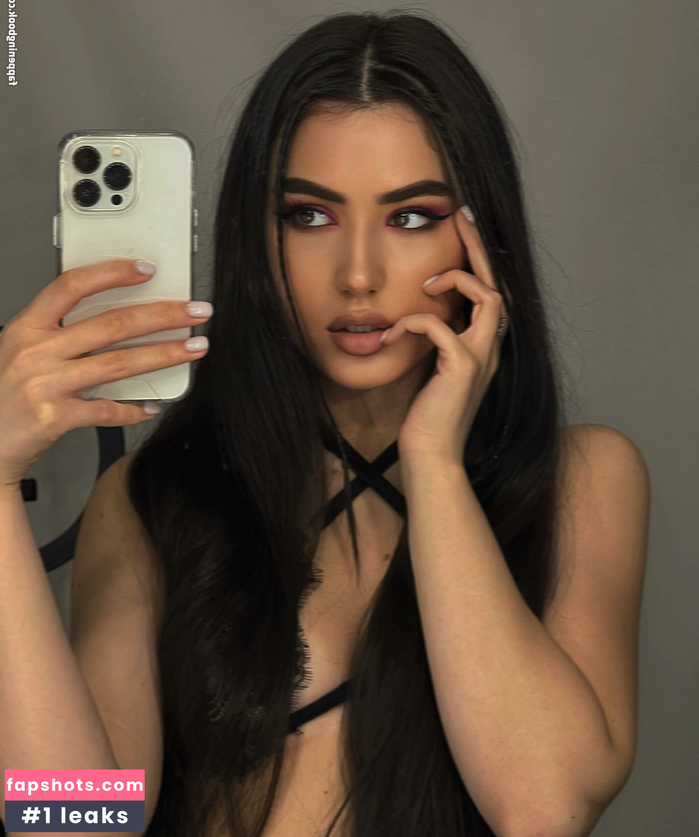 Katiaraif gallery photo #36