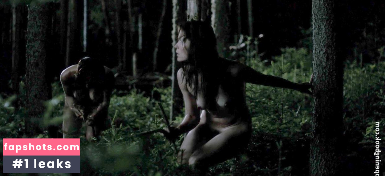 Katie Aselton gallery photo #40