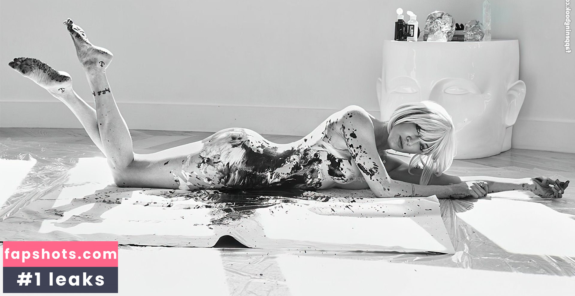 Katie Cassidy gallery photo #134