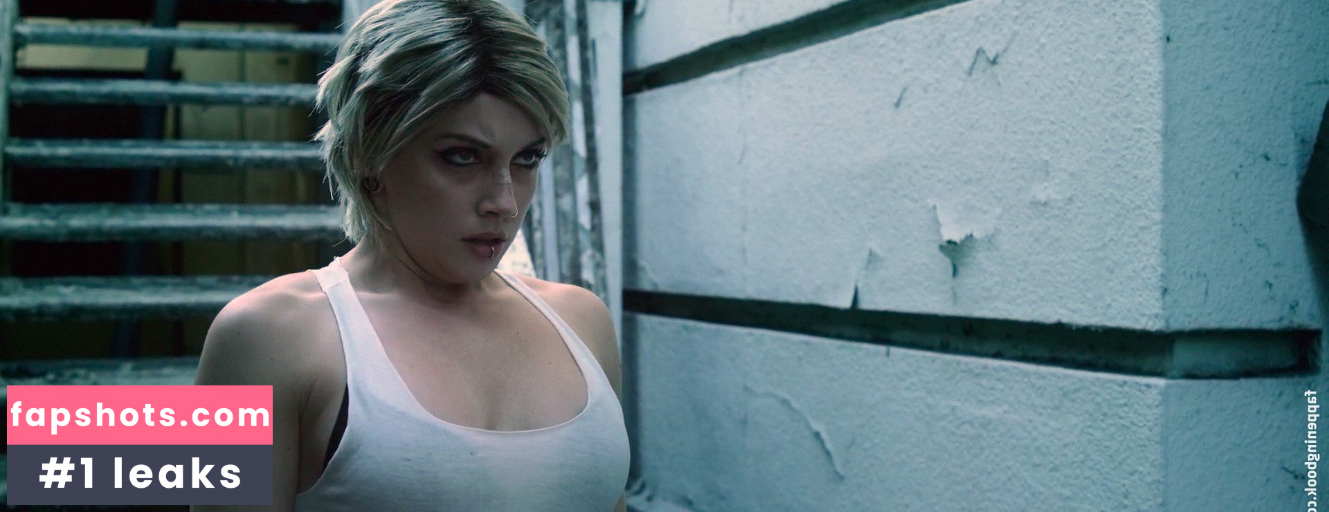 Katie Cassidy gallery photo #151