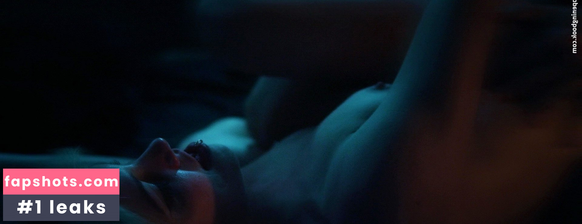 Katie Cassidy gallery photo #153