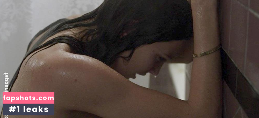 Katie Cassidy gallery photo #178