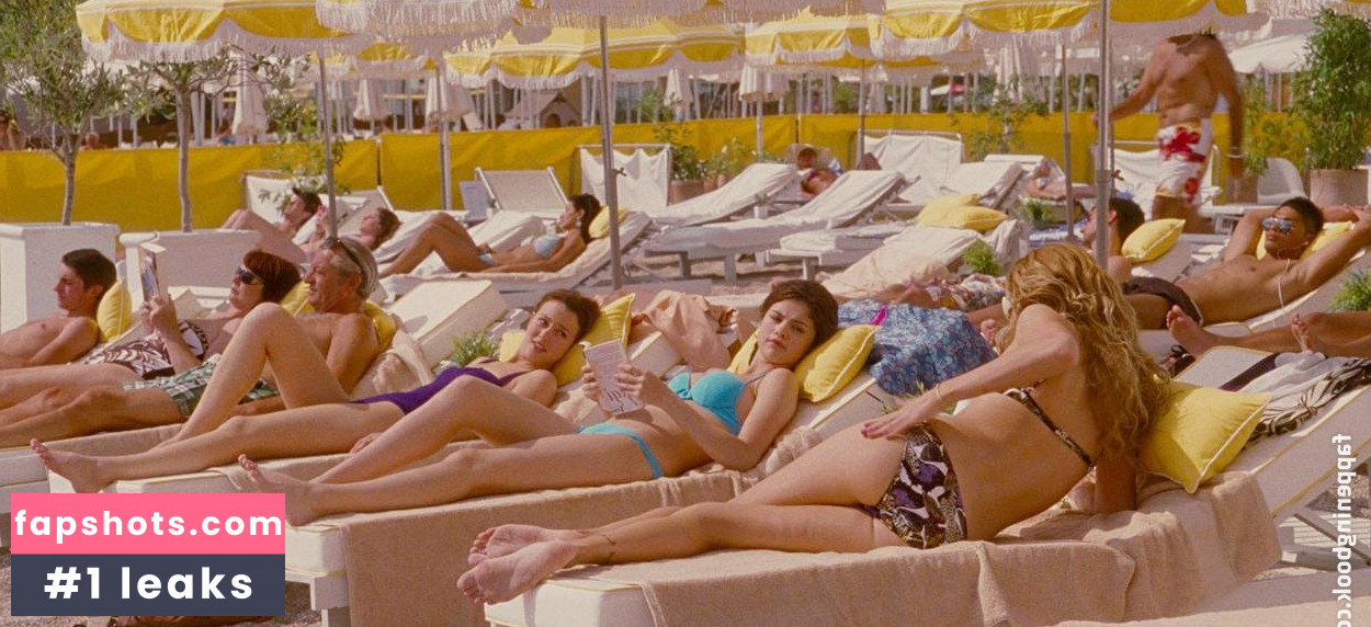 Katie Cassidy gallery photo #182