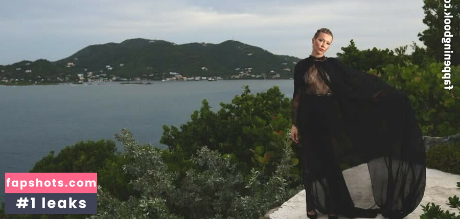 Katie Cassidy gallery photo #3