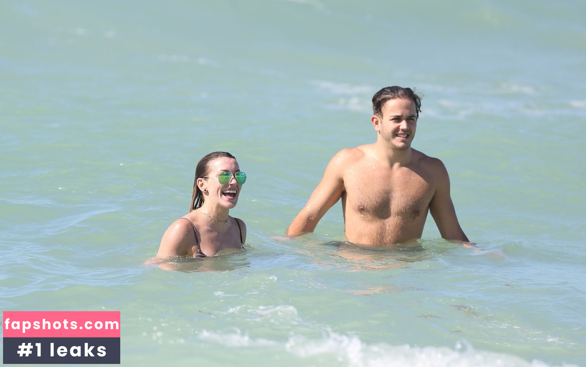 Katie Cassidy gallery photo #222