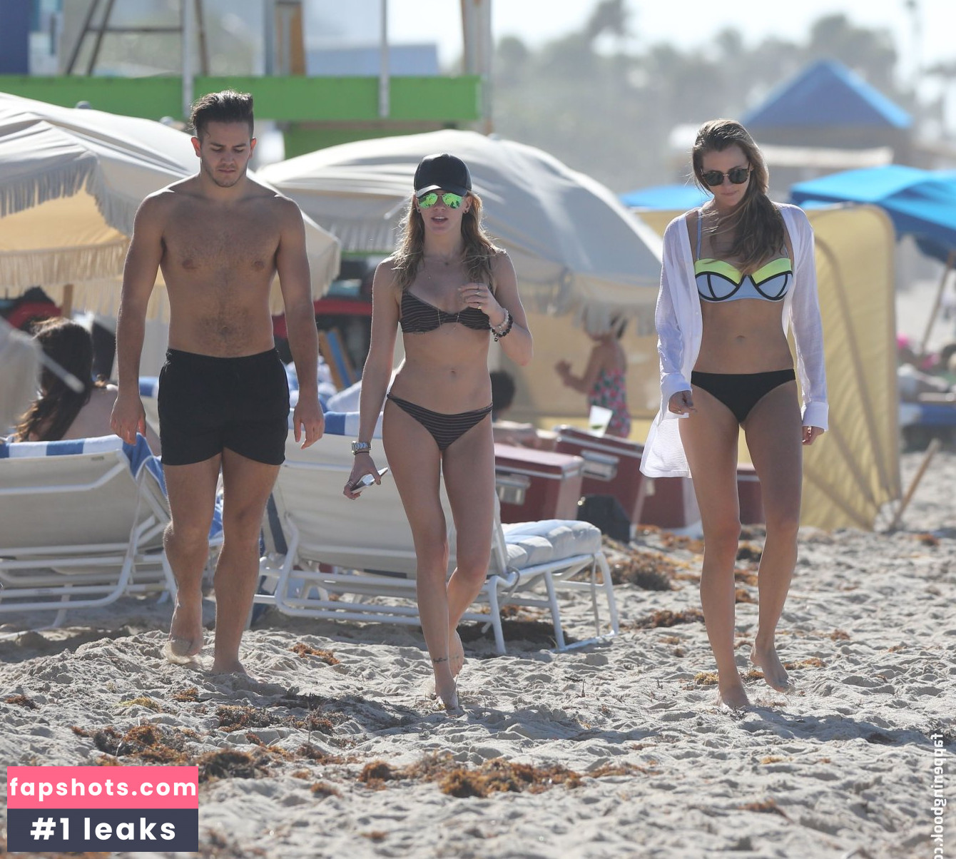 Katie Cassidy gallery photo #225