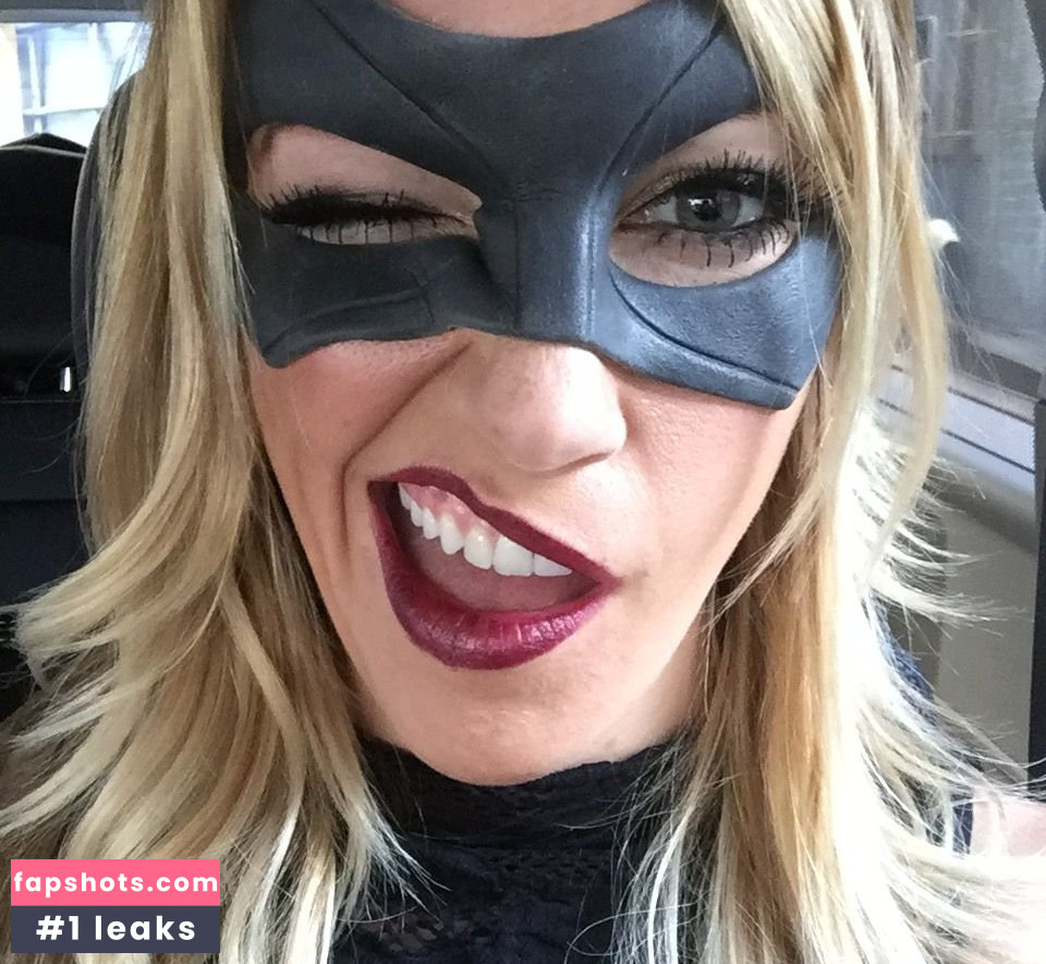 Katie Cassidy gallery photo #586