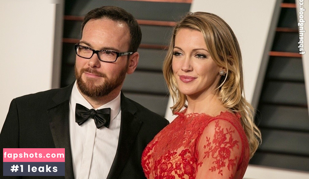 Katie Cassidy gallery photo #77